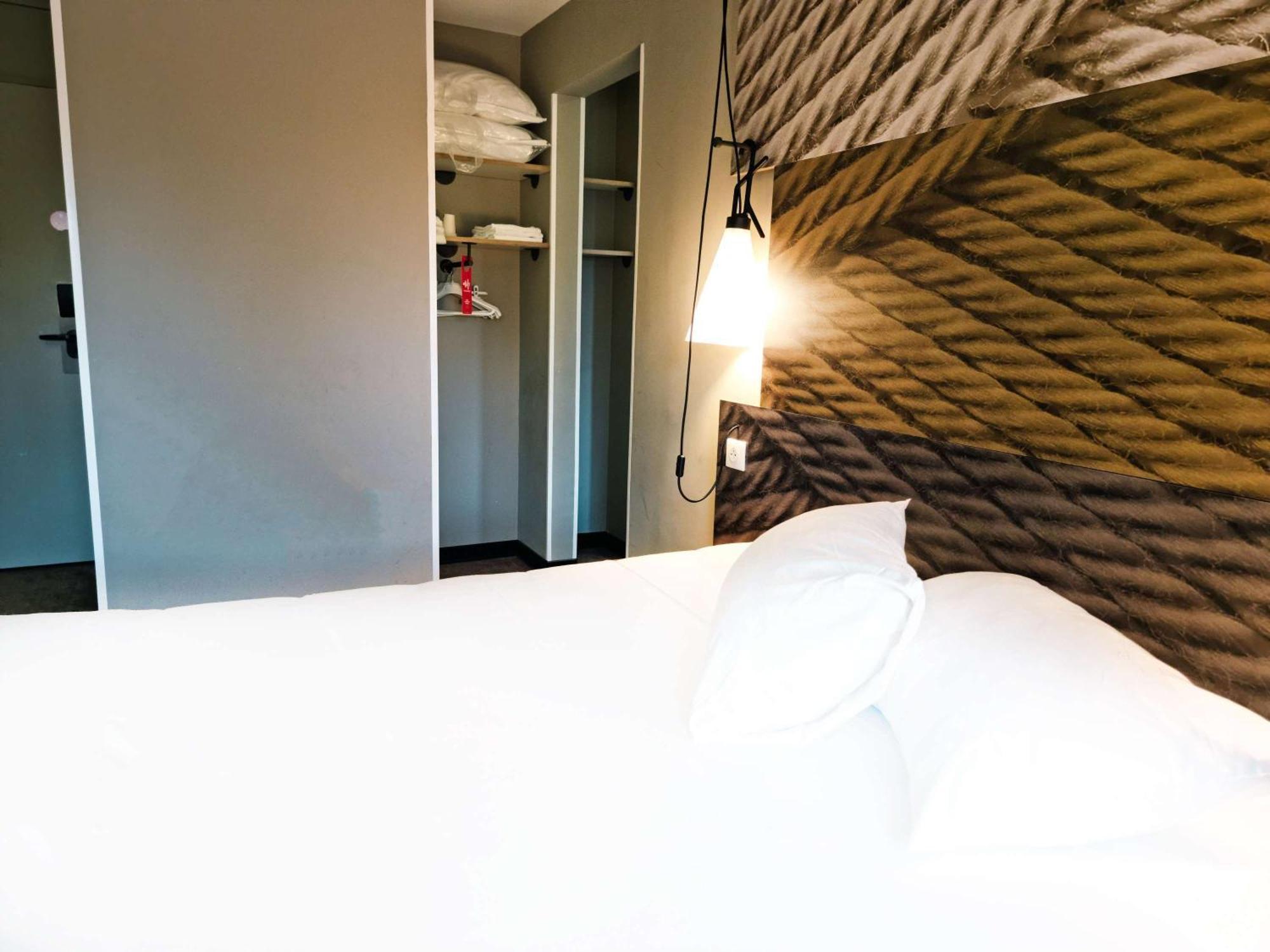 ibis Caen Porte d’Angleterre Exterior foto